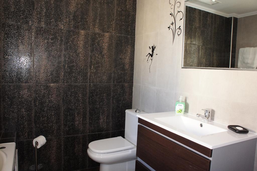 Sunny Apartment Al-Sakia, Quarteira, Vilamoura Екстериор снимка