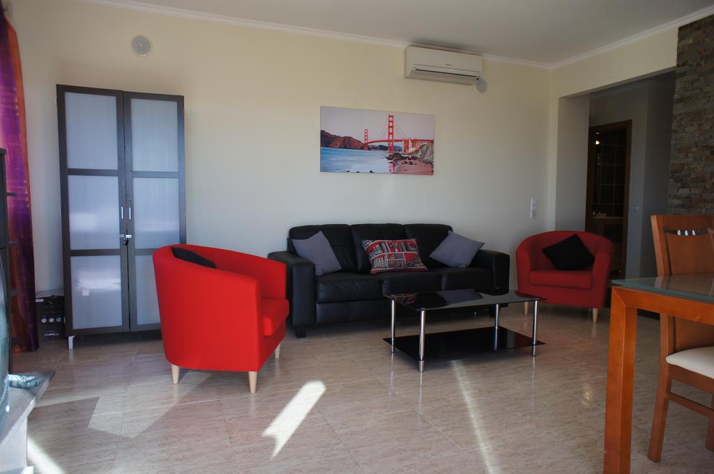 Sunny Apartment Al-Sakia, Quarteira, Vilamoura Екстериор снимка