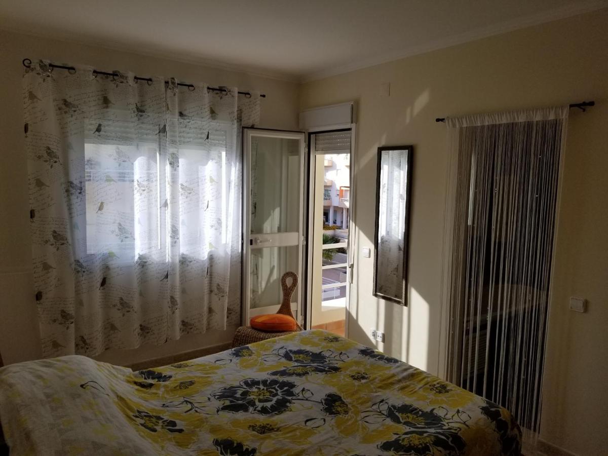 Sunny Apartment Al-Sakia, Quarteira, Vilamoura Екстериор снимка