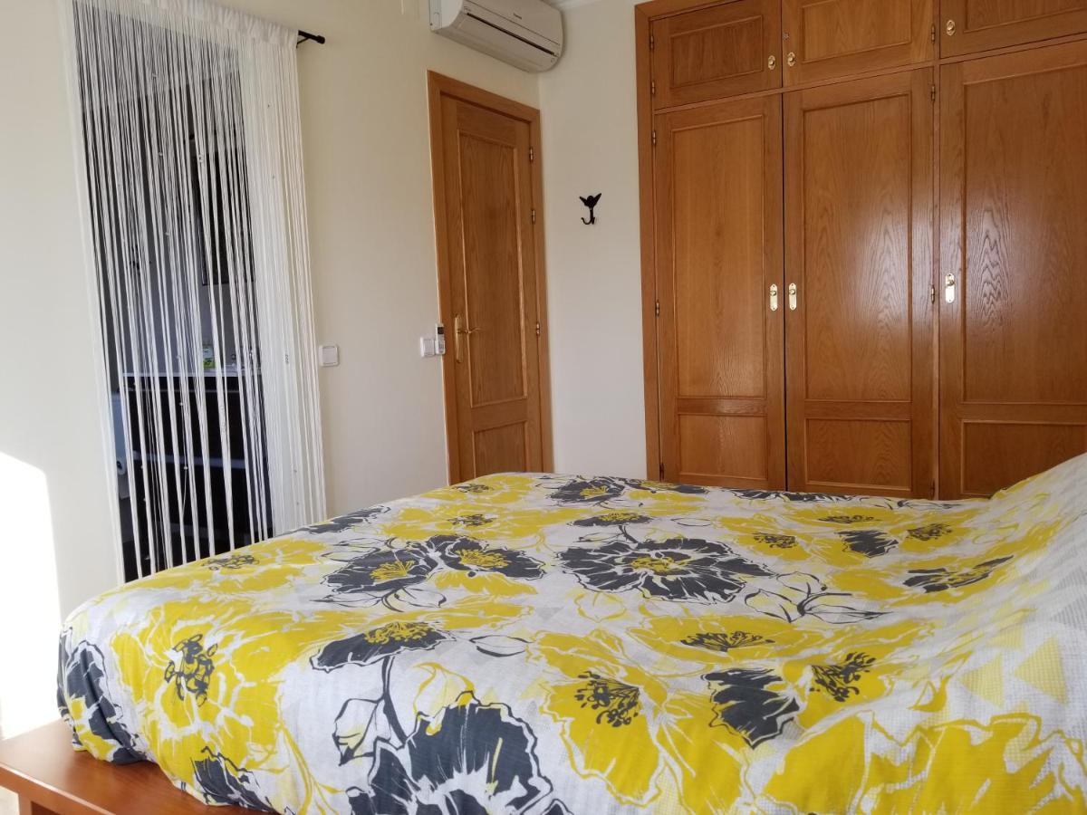Sunny Apartment Al-Sakia, Quarteira, Vilamoura Екстериор снимка